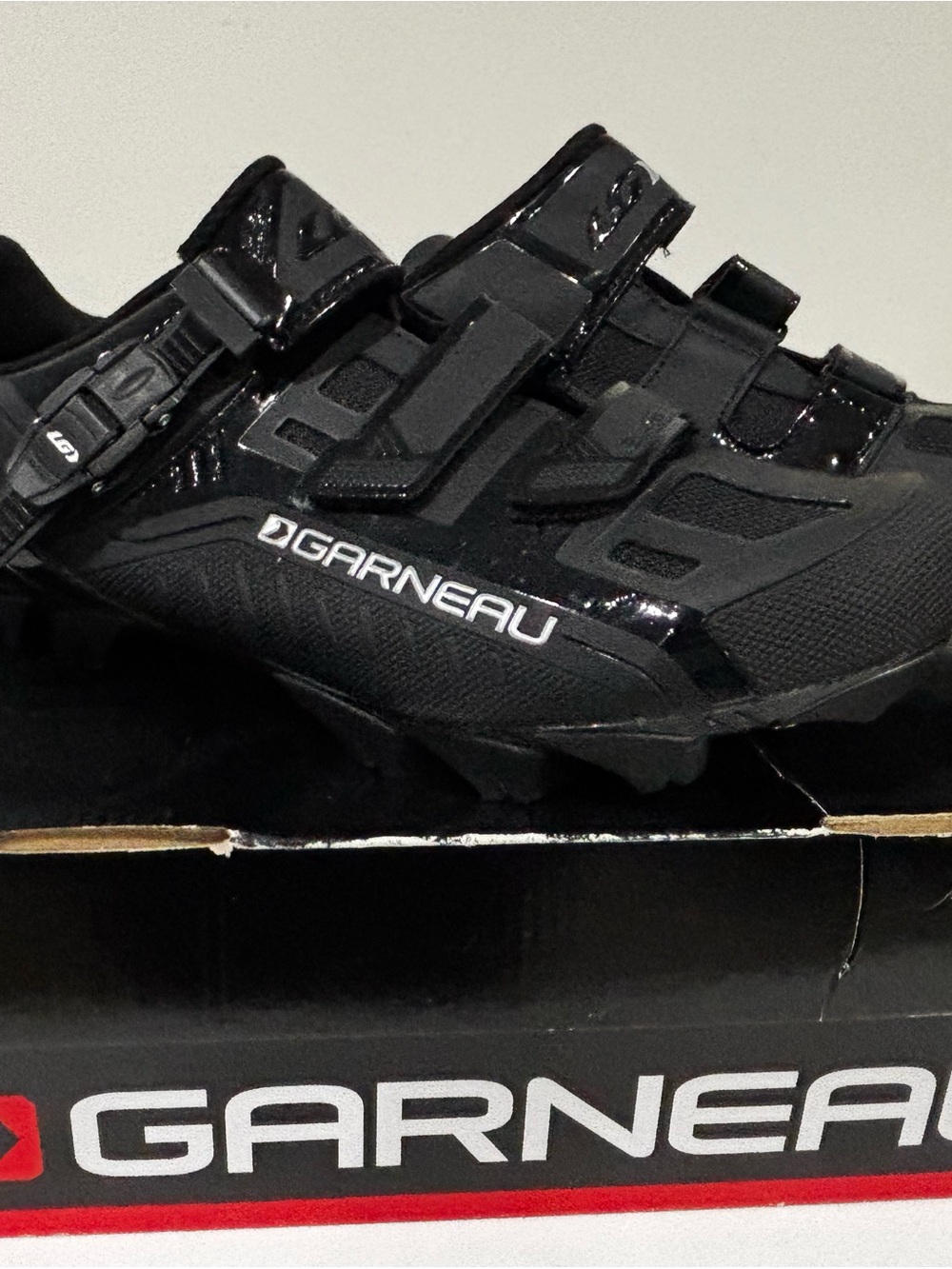 Men's Garneau Black Cycling Shoes - Performance Fit